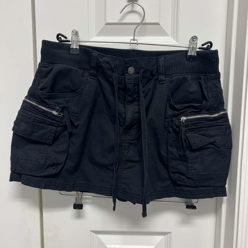 Set of Two American Eagle Cargo Skorts